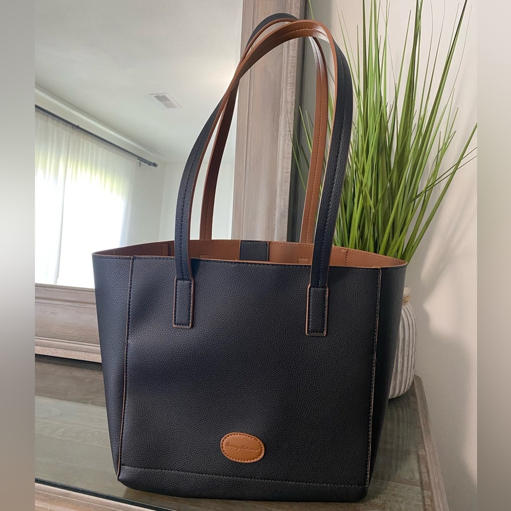 Tommy Bahama Purse